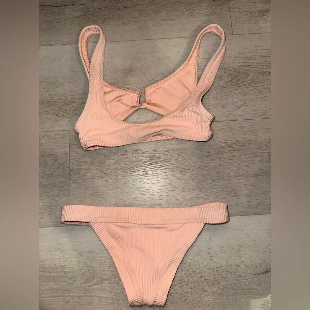 Frankie’s bikinis Ribbed Pastel Peach Cole Top and Bottoms size xs